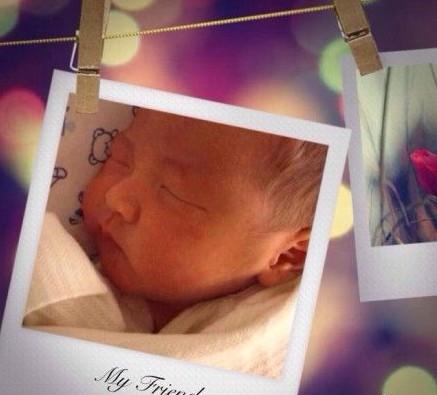 唐笑产马宝宝坚持喂母乳 望儿子长大是男神