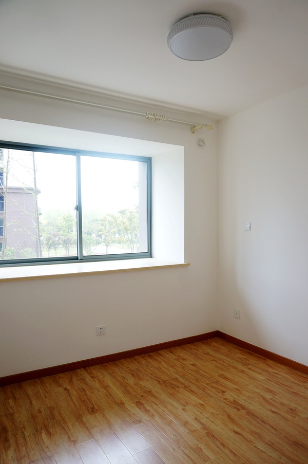 上海晶华坊公租房二室户型飘窗~