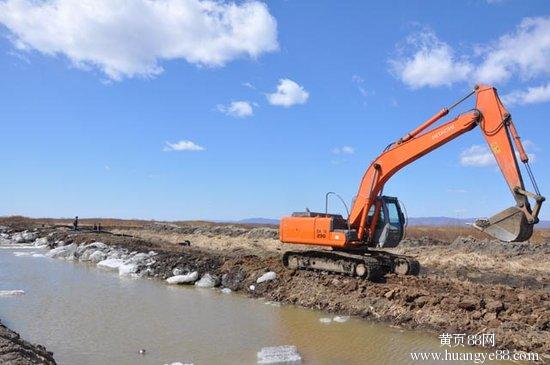 学挖掘机到底哪家强什么意思